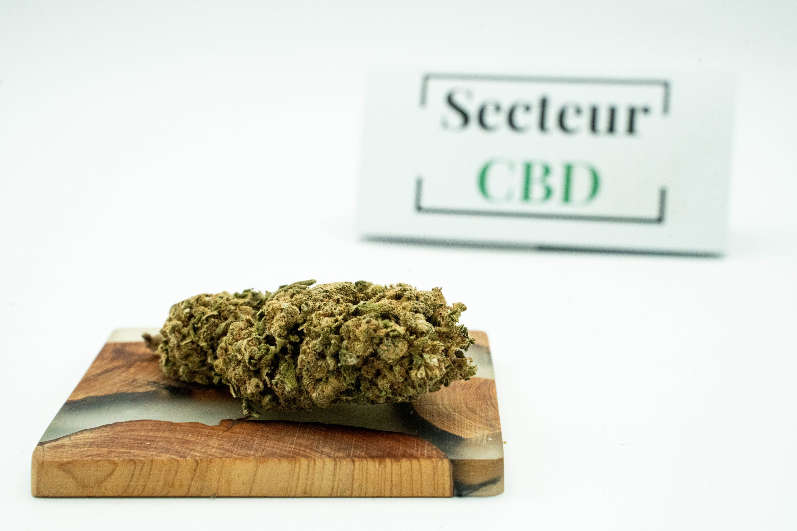 Zamaly – Fleurs – Sour Diesel